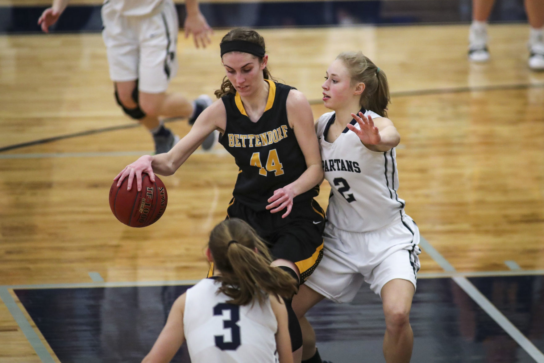 020618-BETTENDORF-PLEASANT-VALLEY-GIRLS-BKB-002